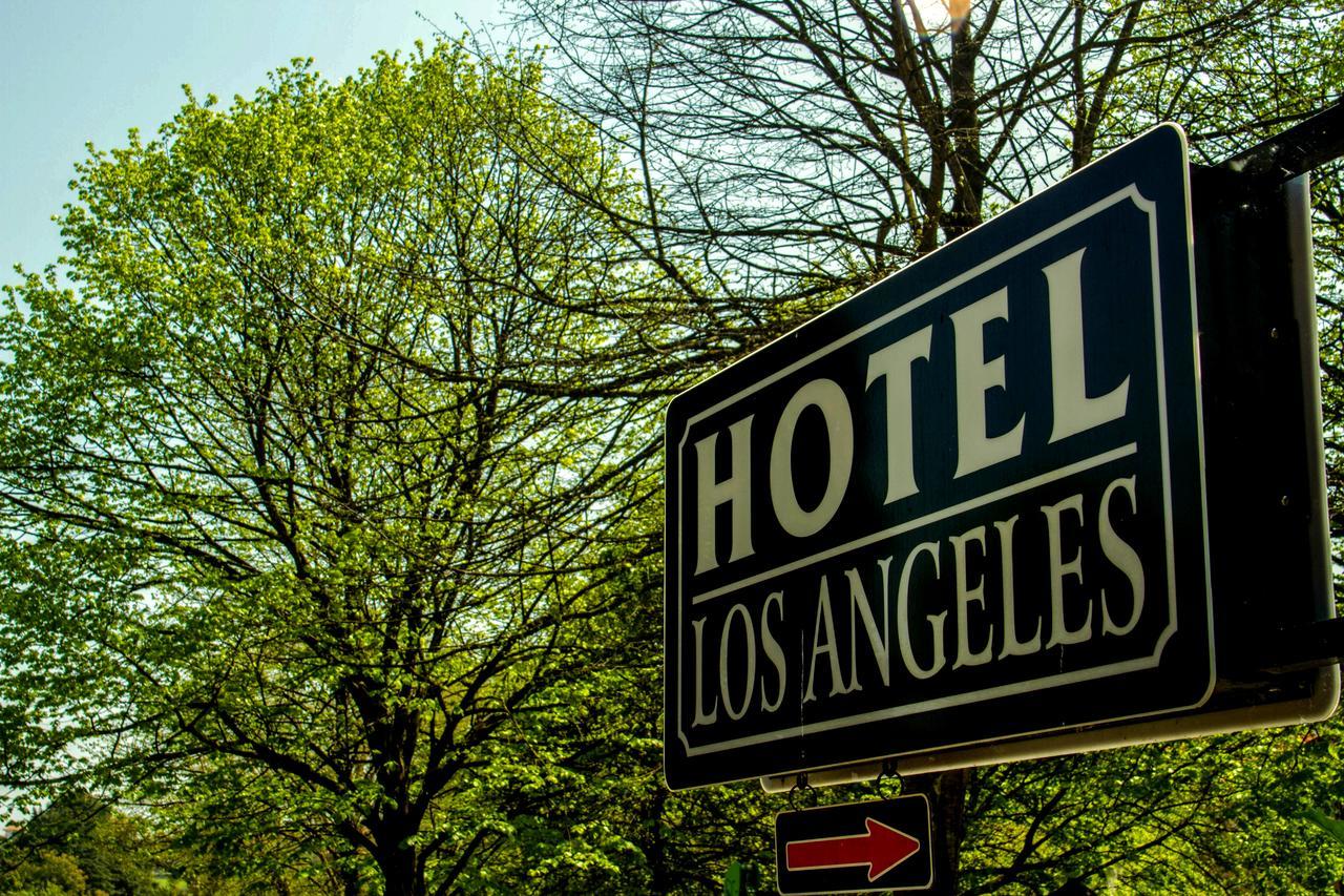 Hotel Los Angeles Сантилана дел Мар Екстериор снимка